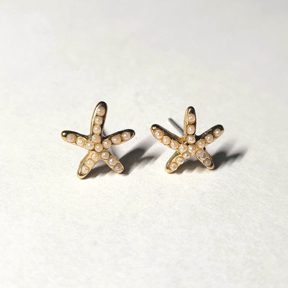 Starfish Post Earrings Small Gold Pearls - Picture 1 of 5